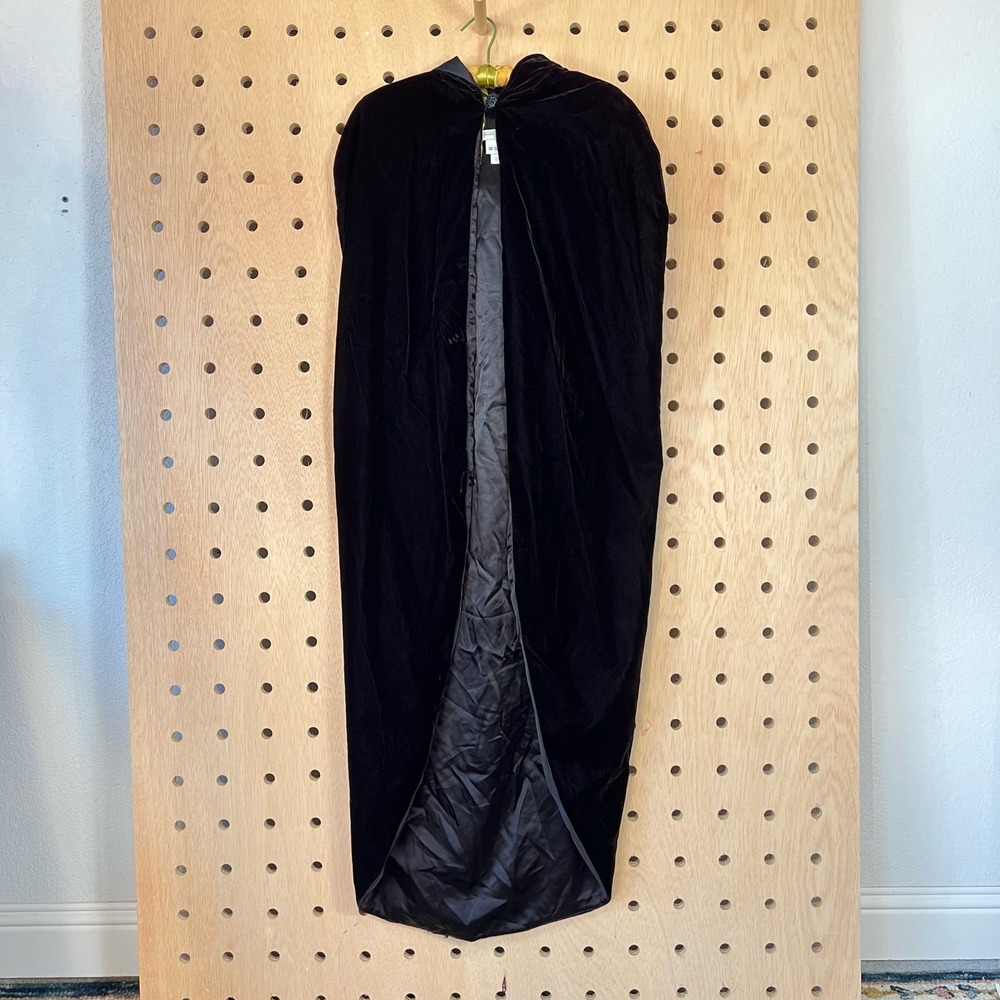 Jessica Mcclintock Gunne Sax cape